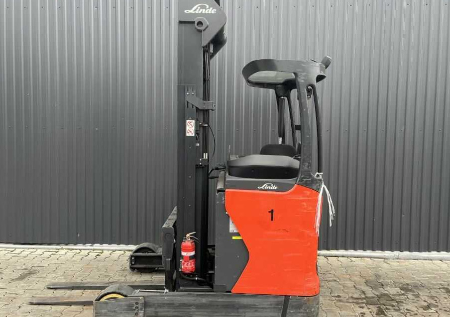 Linde R16-01 - Reach truck: picture 2 Linde R16-01 - Reach truck: picture 2