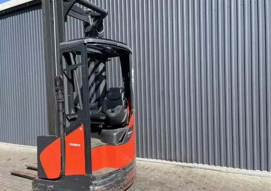 Linde R16X - Reach truck: picture 3 Linde R16X - Reach truck: picture 3