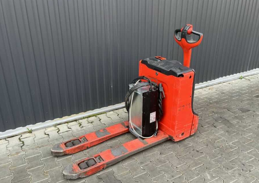 Linde T16 - Pallet truck: picture 1 Linde T16 - Pallet truck: picture 1
