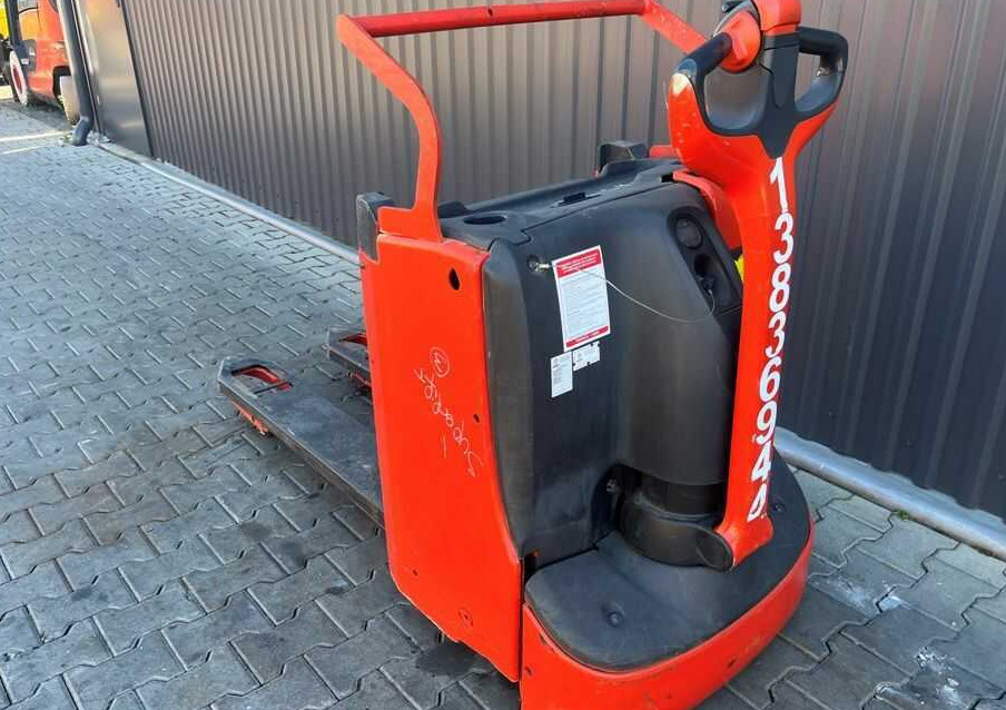 Linde T16L - Pallet truck: picture 3 Linde T16L - Pallet truck: picture 3