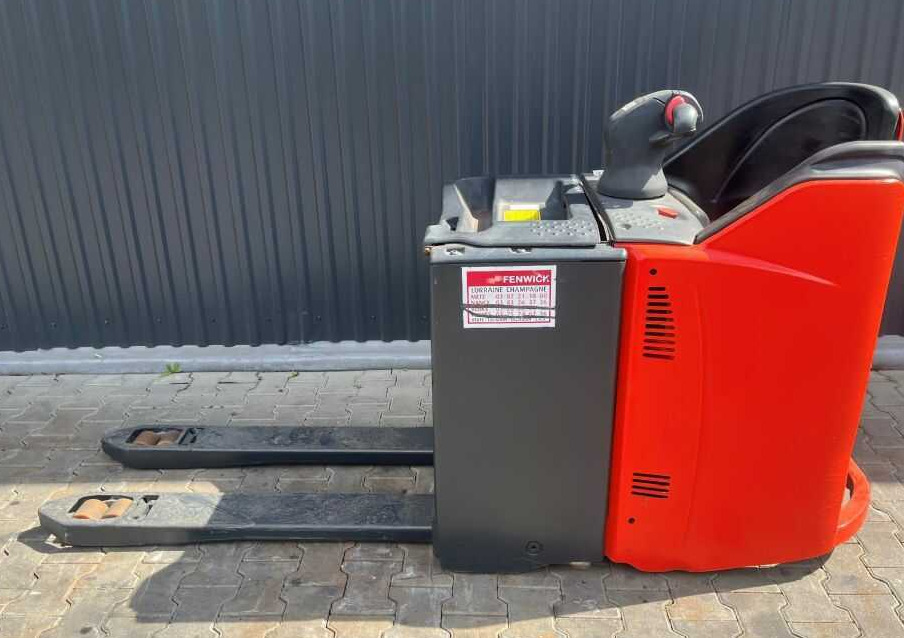 Linde T20SP - Pallet truck: picture 2 Linde T20SP - Pallet truck: picture 2