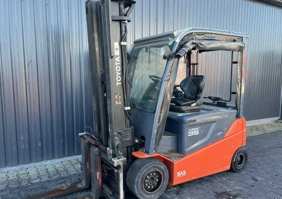 Toyota 8FBMT35 - Electric forklift: picture 1 Toyota 8FBMT35 - Electric forklift: picture 1