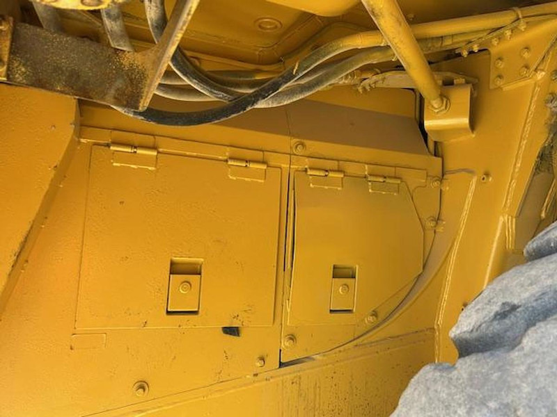 Leasing of Komatsu HD325-6KE Komatsu HD325-6KE: picture 9
