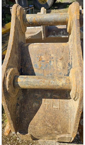 Volvo EW160 - Bucket: picture 2 Volvo EW160 - Bucket: picture 2