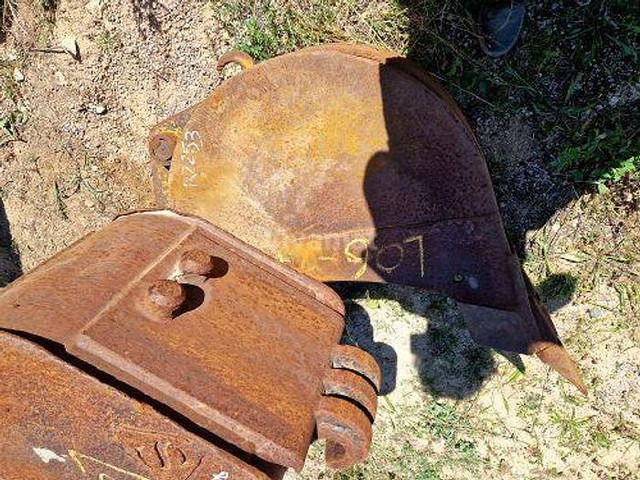 Volvo S45 - Bucket: picture 4 Volvo S45 - Bucket: picture 4