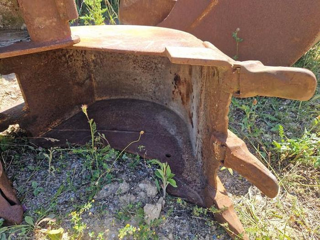 Volvo S45 - Bucket: picture 2 Volvo S45 - Bucket: picture 2