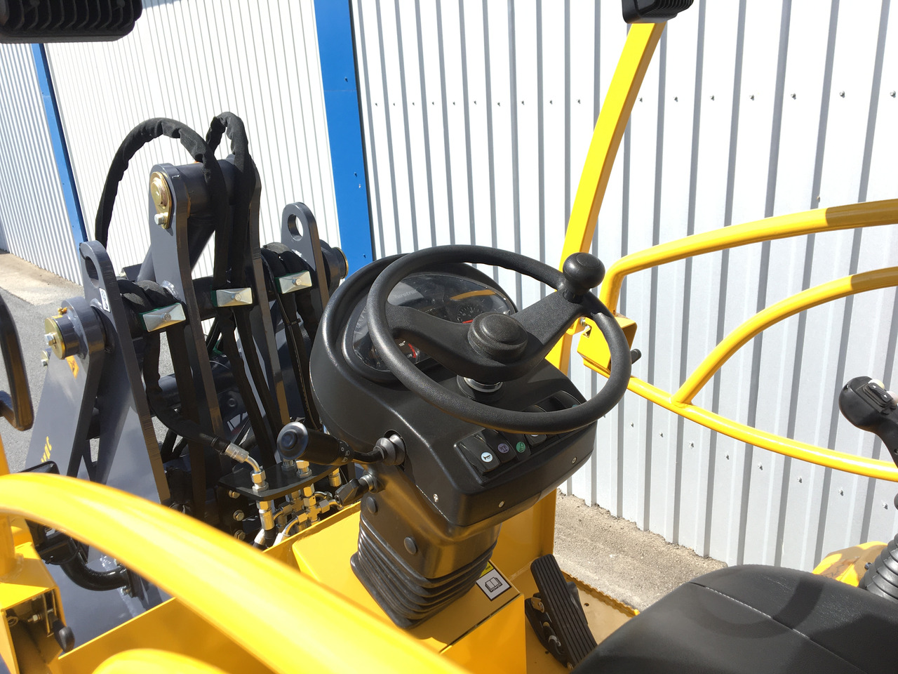 New Excavator EUROTRAC W12F Schutzdach: picture 6