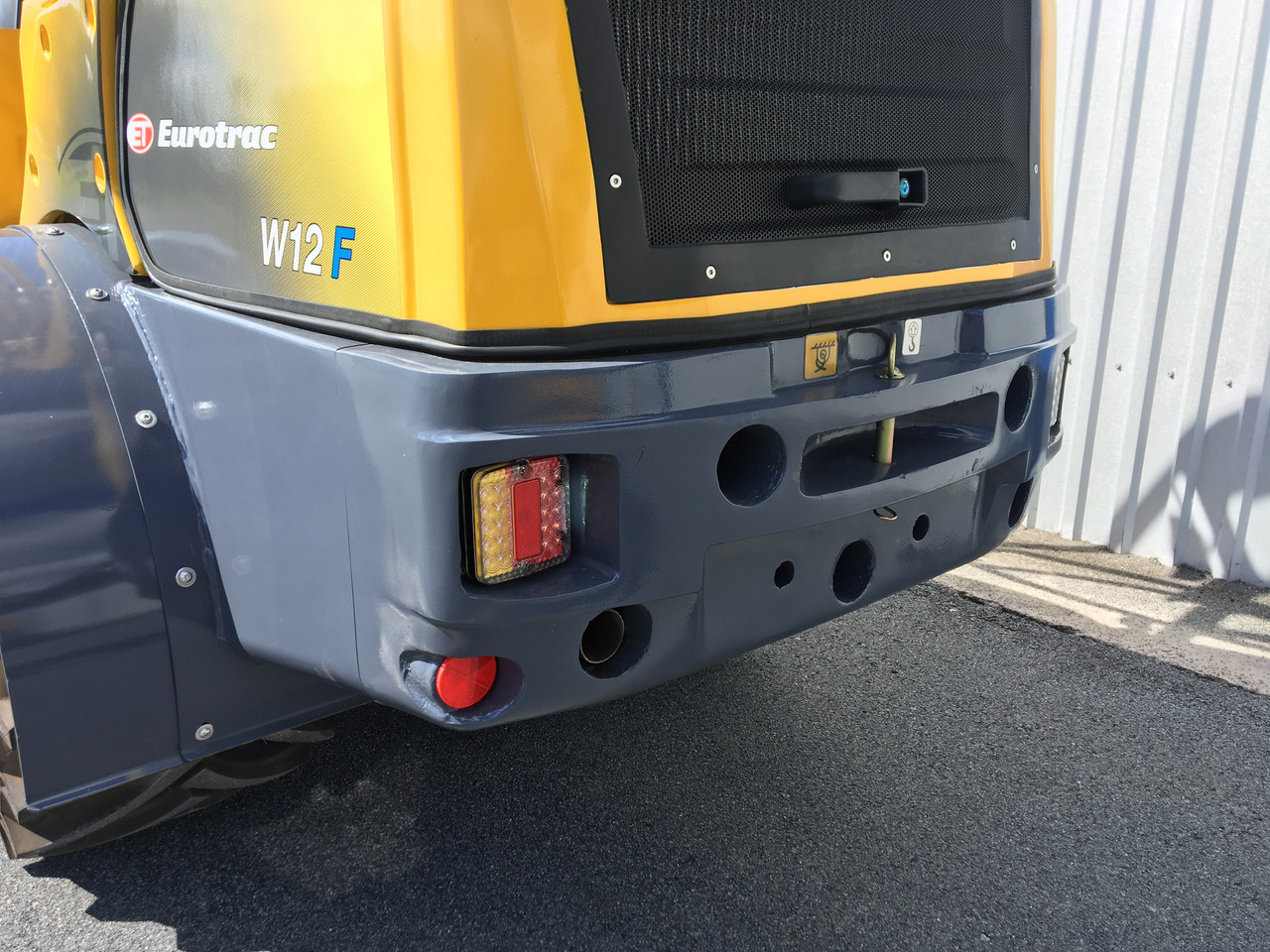 EUROTRAC W12F Schutzdach - Compact loader: picture 4 EUROTRAC W12F Schutzdach - Compact loader: picture 4