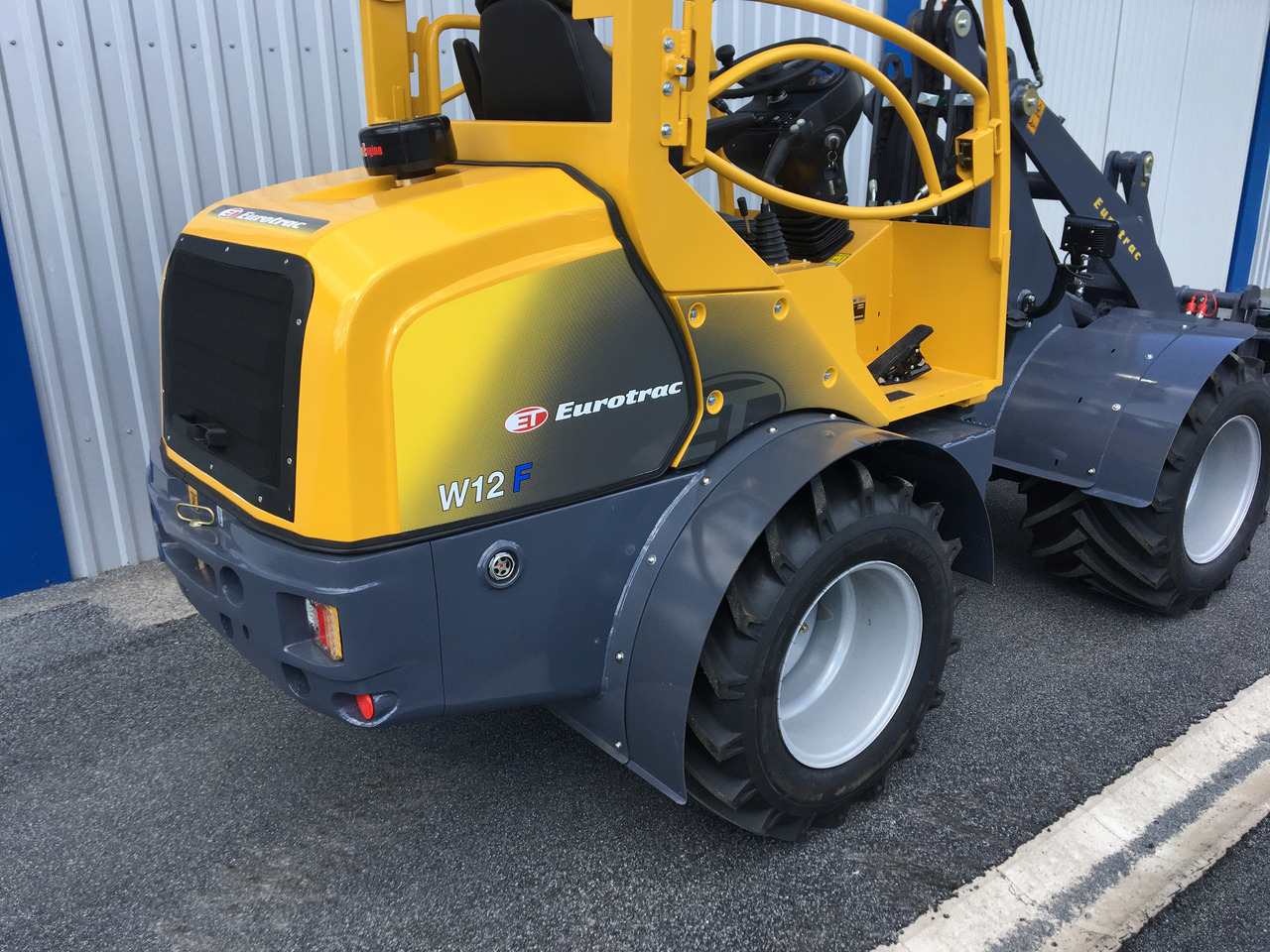 New Excavator EUROTRAC W12F Schutzdach: picture 9