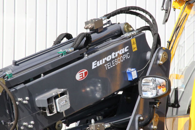 New Telescopic wheel loader Eurotrac T 13 Teleskop Radlader Hoflader: picture 15