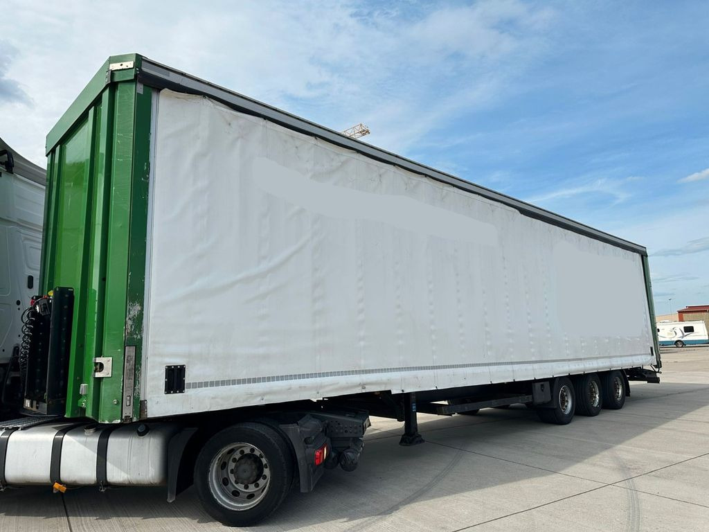 Kögel SN 24 * GETRÄNKE * HUBDACH * SAF-ACHSEN * - Curtainsider semi-trailer: picture 2 Kögel SN 24 * GETRÄNKE * HUBDACH * SAF-ACHSEN * - Curtainsider semi-trailer: picture 2