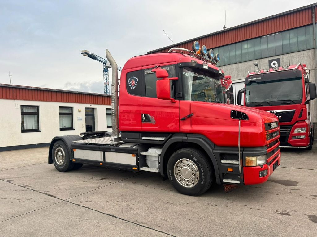 Scania TORPEDO 144/ 460 V 8 * SCHALTER * AUSPUFF * - Tractor unit: picture 5 Scania TORPEDO 144/ 460 V 8 * SCHALTER * AUSPUFF * - Tractor unit: picture 5