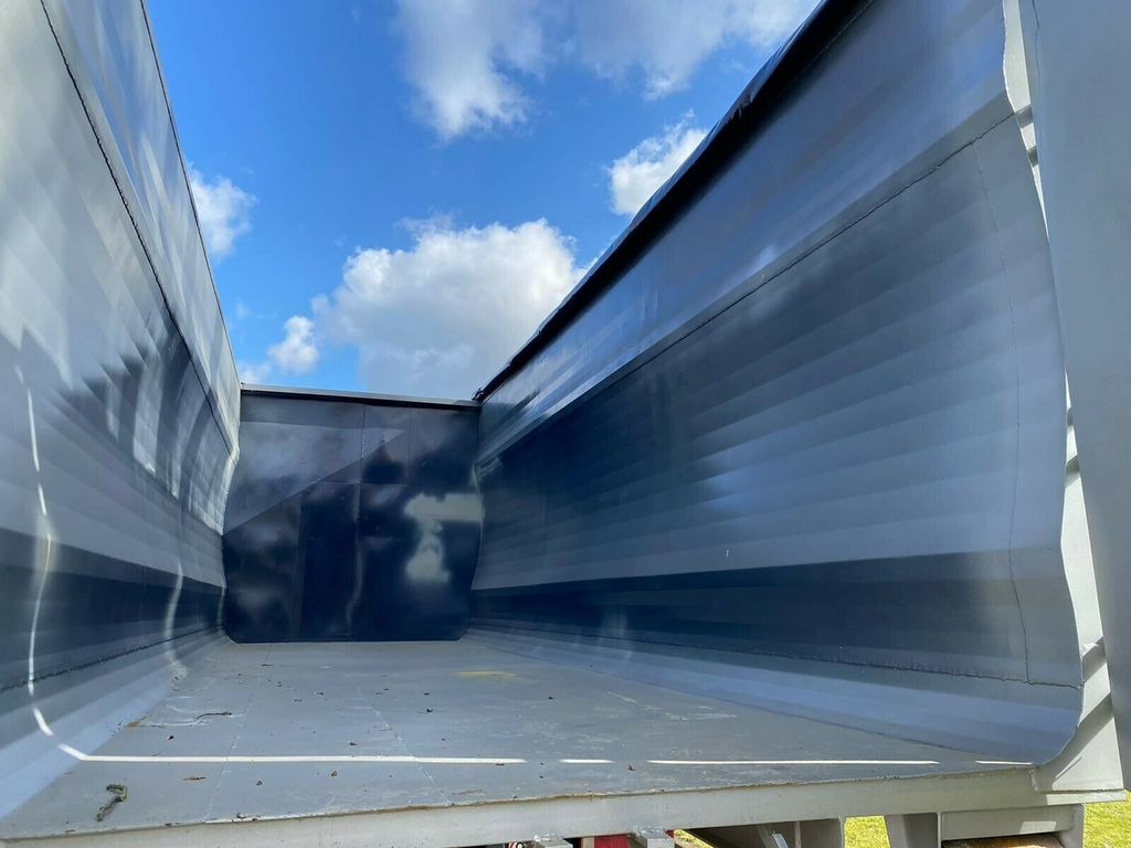 38 cbm G&G - Roll-off container: picture 4 38 cbm G&G - Roll-off container: picture 4