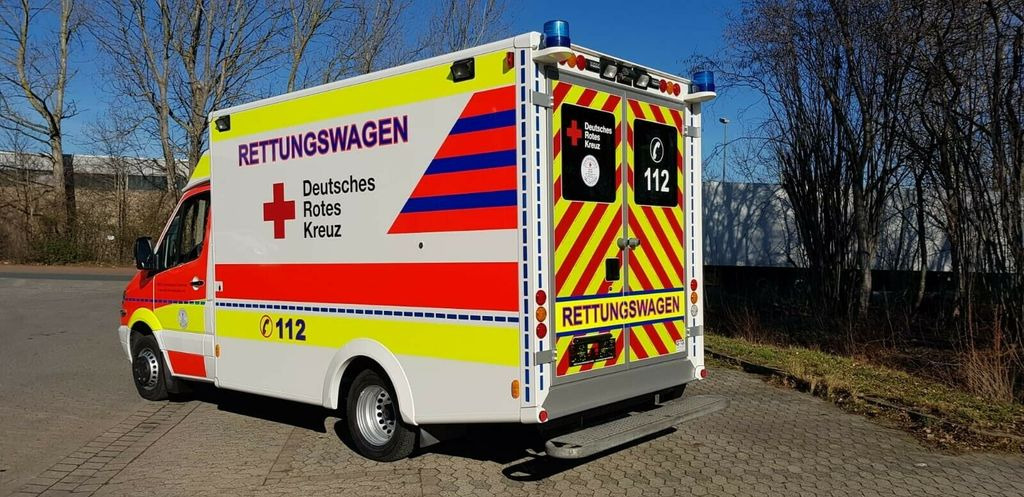 Mercedes-Benz Sprinter 516 // 1 J Garantie // Mercedes-Benz Sprinter 516 // 1 J Garantie // - Ambulance: picture 4 Mercedes-Benz Sprinter 516 // 1 J Garantie // Mercedes-Benz Sprinter 516 // 1 J Garantie // - Ambulance: picture 4