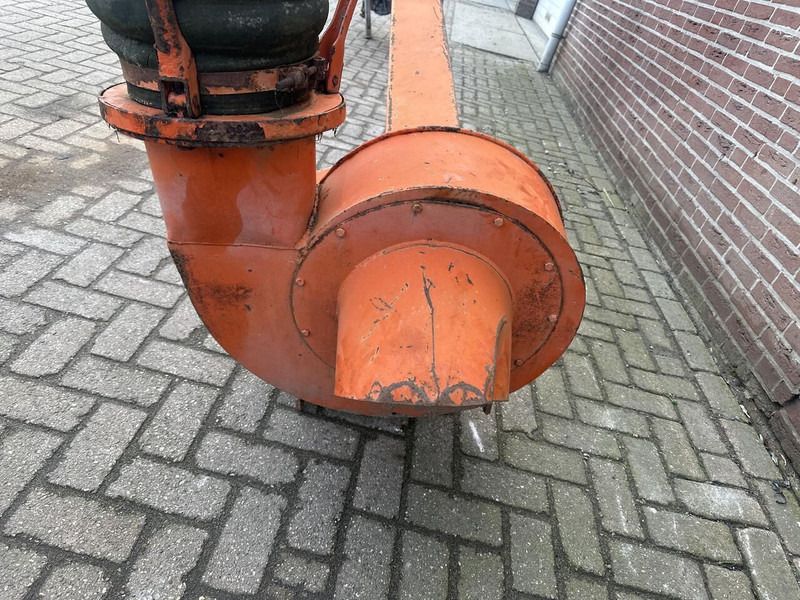 Veneroni AT 250 - Attachment for Agricultural machinery: picture 4 Veneroni AT 250 - Attachment for Agricultural machinery: picture 4