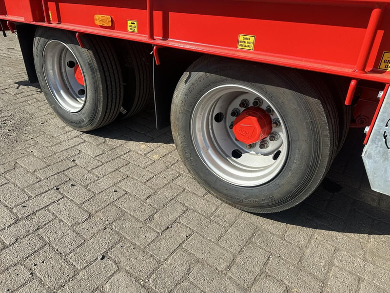 New Low loader trailer JPM: picture 13