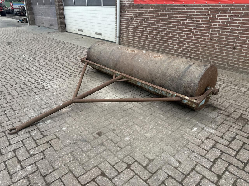 Onbekend - Farm roller: picture 3 Onbekend - Farm roller: picture 3