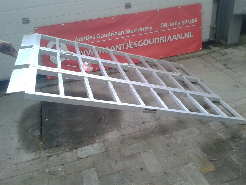 Onbekend Rijplank - Loading ramp: picture 1 Onbekend Rijplank - Loading ramp: picture 1