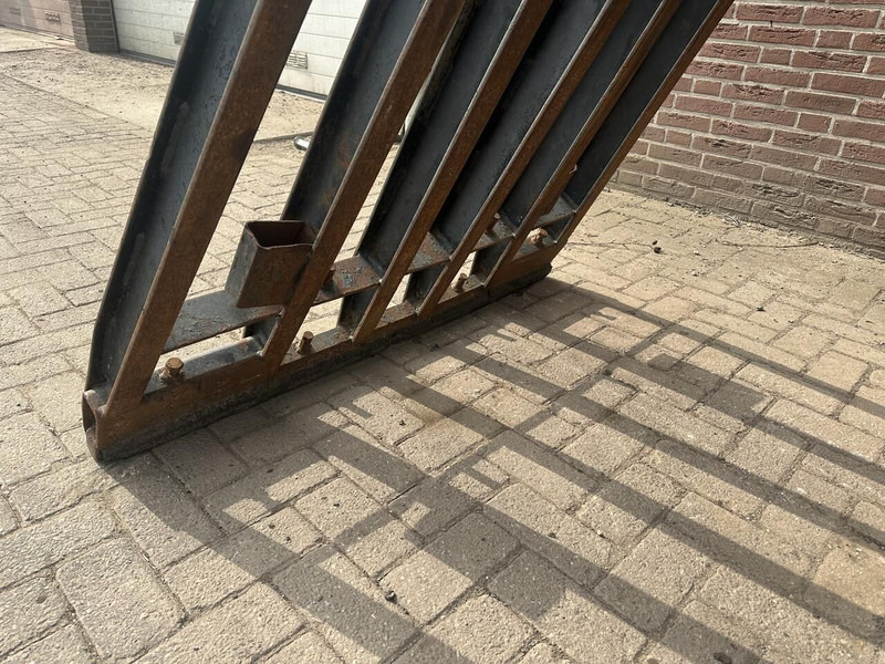 Stenenklem HSK 1000 - Gebruikt - Grapple for Construction machinery: picture 4 Stenenklem HSK 1000 - Gebruikt - Grapple for Construction machinery: picture 4