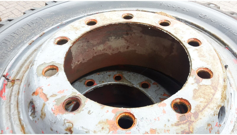 Vredenstein banden - Wheels and tires: picture 3 Vredenstein banden - Wheels and tires: picture 3