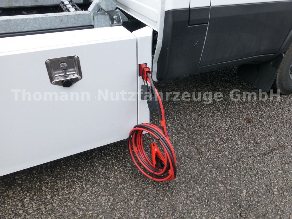 New Tow truck, Van Iveco DAILY 72C18 Schiebeplateu Luftfed Navi: picture 19