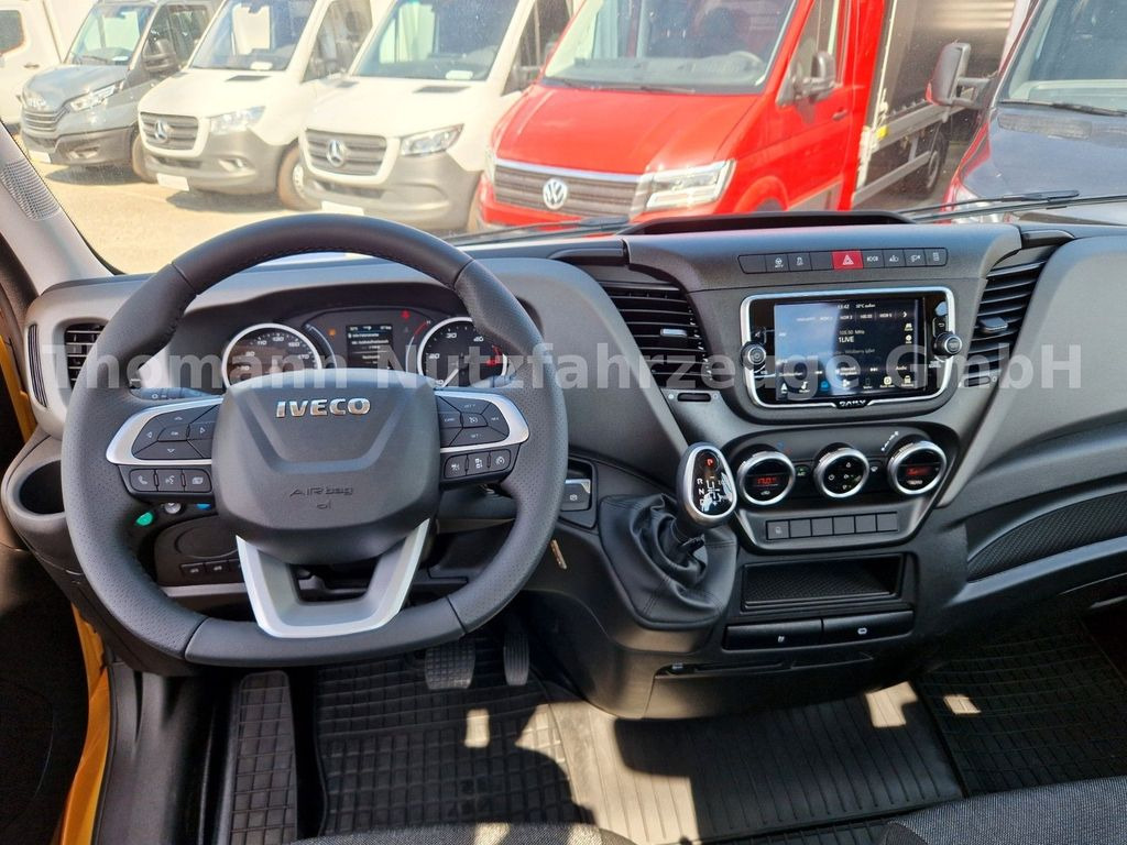 New Tow truck Iveco Daily 35S18 Autotransporter Aut. Luftfed. NAVI: picture 24 New Tow truck Iveco Daily 35S18 Autotransporter Aut. Luftfed. NAVI: picture 24