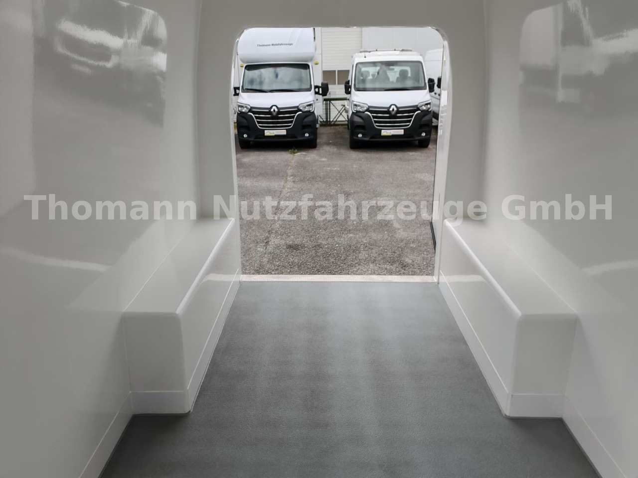 Refrigerated van Renault NEW Master Kühlkastenwagen Xarios 300 GH: picture 9