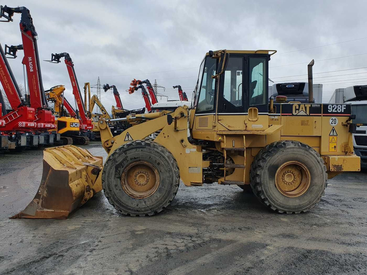 CAT 928F / nur 9.802h / Aircondition / 1994 - Wheel loader: picture 2 CAT 928F / nur 9.802h / Aircondition / 1994 - Wheel loader: picture 2