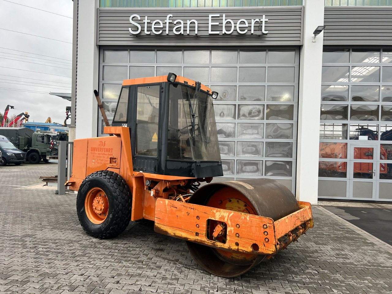 CAT CS 433C Walze / 3804 h - Compactor: picture 1 CAT CS 433C Walze / 3804 h - Compactor: picture 1