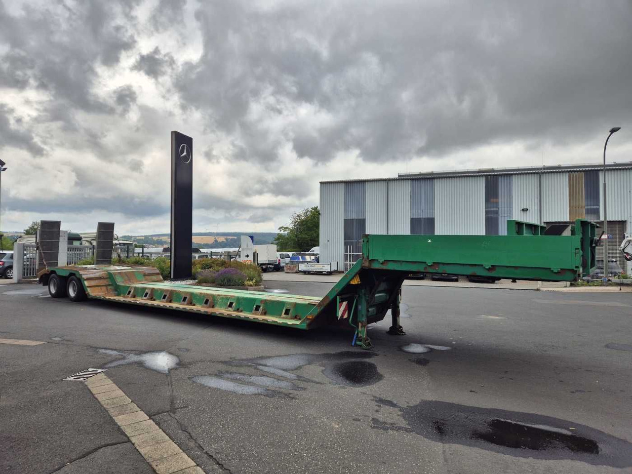 Dinkel TLS 36 ST FoMa SAF Lenkachsen Fernbedienung - Low loader semi-trailer: picture 4 Dinkel TLS 36 ST FoMa SAF Lenkachsen Fernbedienung - Low loader semi-trailer: picture 4