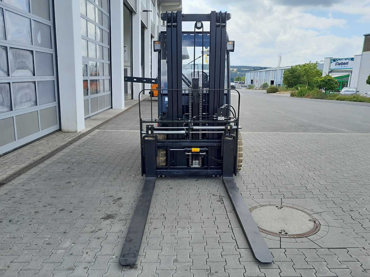 Electric forklift EP Equipment CPD50F8 / 5T / Triplex: 5,00m / ZVG: picture 7