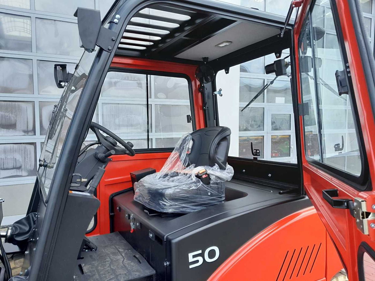 Electric forklift EP Equipment CPD50F8 / 5T / Triplex: 5,00m / ZVG: picture 8