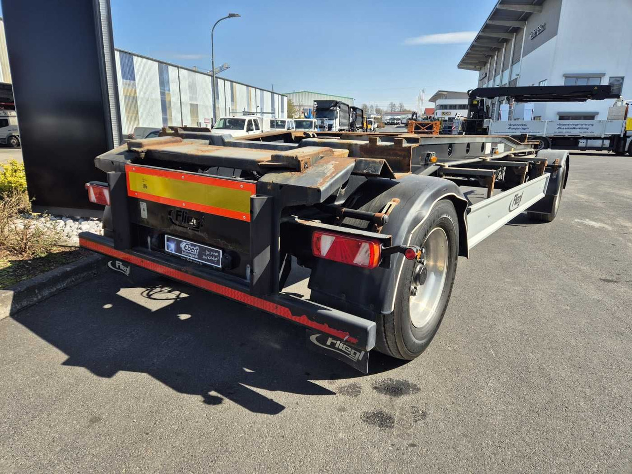 Fliegl ZPS180 Abroll-Container Tropper Pellet-Silo 22m³ Fliegl ZPS180 Abroll-Container Tropper Pellet-Silo 22m³ - Roll-off/ Skip trailer: picture 2 Fliegl ZPS180 Abroll-Container Tropper Pellet-Silo 22m³ Fliegl ZPS180 Abroll-Container Tropper Pellet-Silo 22m³ - Roll-off/ Skip trailer: picture 2
