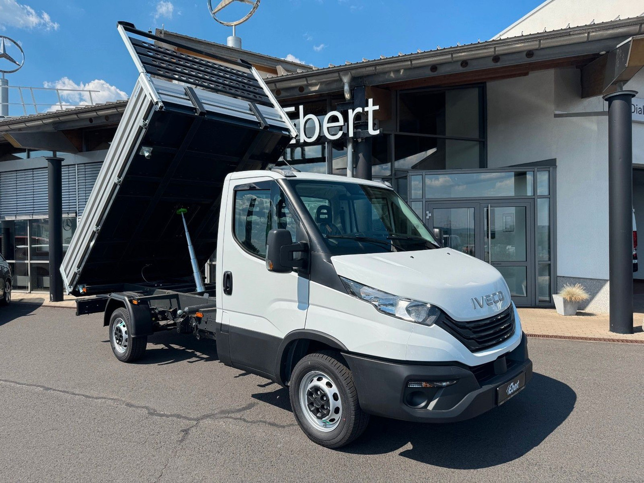 Iveco Daily 35S16 3.0L Kipper *R3.450mm*AHK*Automatik* - Tipper van: picture 1 Iveco Daily 35S16 3.0L Kipper *R3.450mm*AHK*Automatik* - Tipper van: picture 1