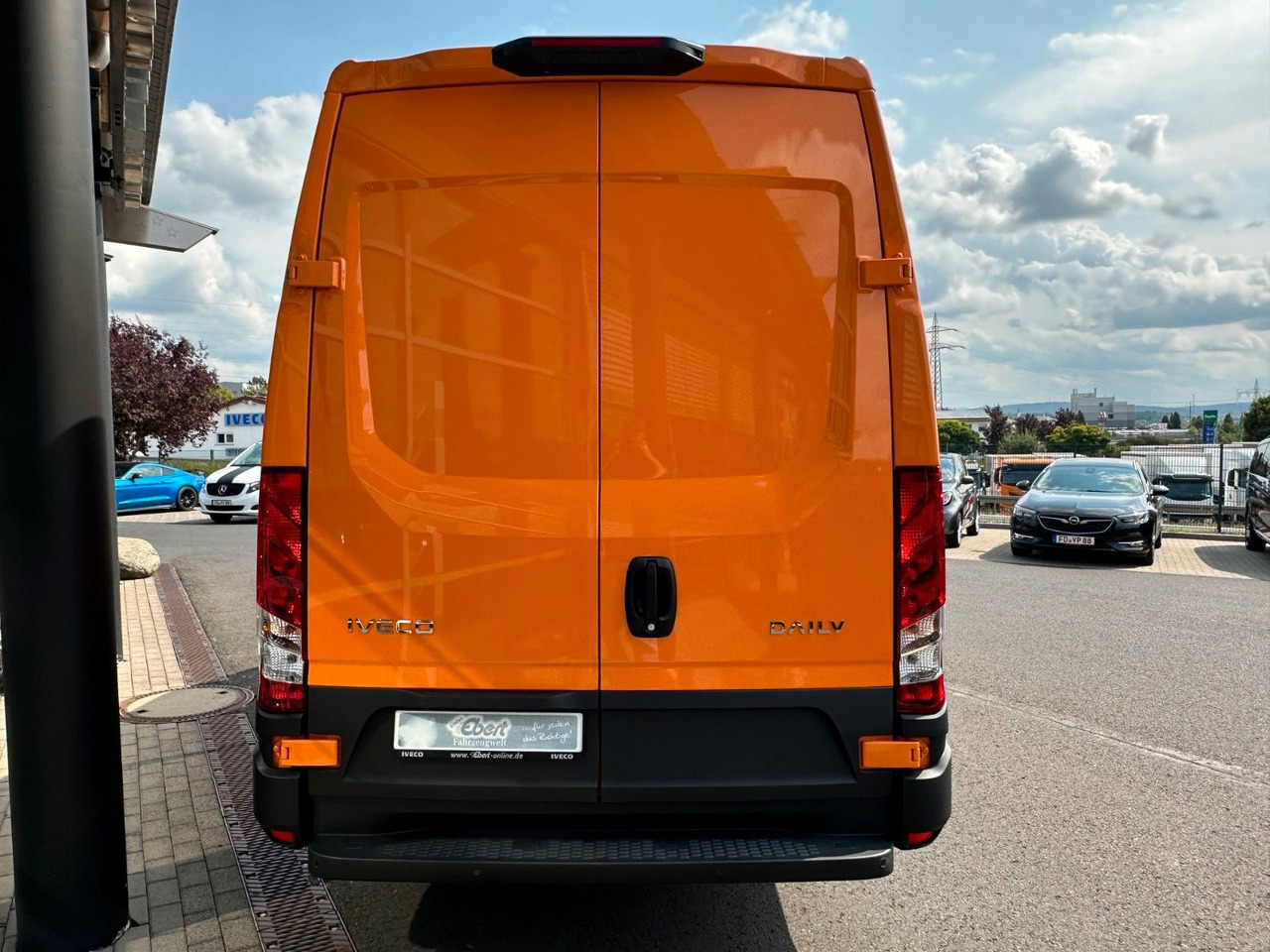 Iveco Daily 35S16 HA8 *R.3520mm*Neues Modell* - Panel van: picture 5 Iveco Daily 35S16 HA8 *R.3520mm*Neues Modell* - Panel van: picture 5
