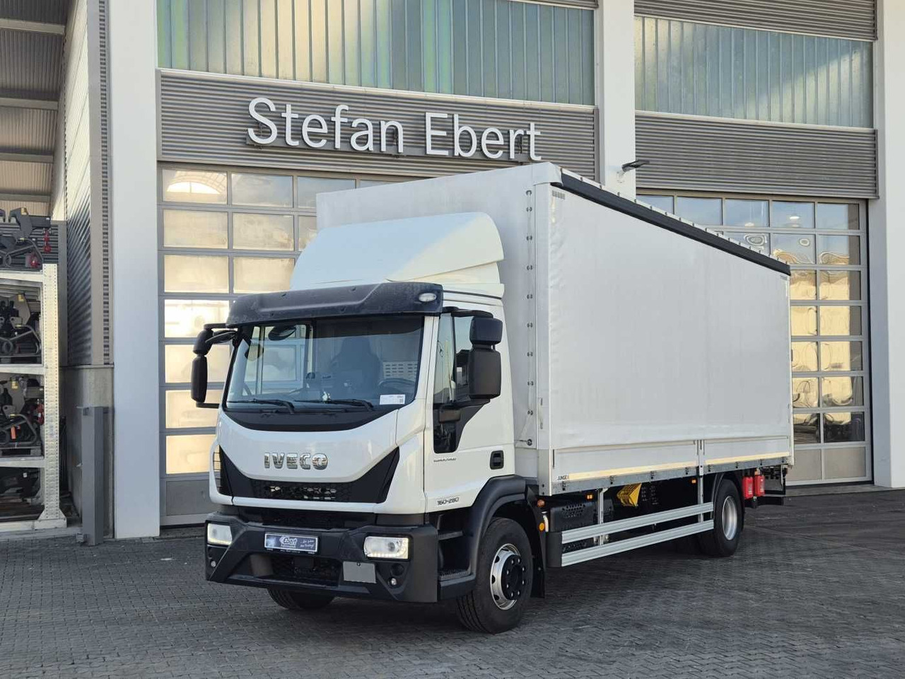 Iveco Eurocargo ML160E28/P LBW Bär Schiebeplane AHK - Curtainsider truck: picture 1 Iveco Eurocargo ML160E28/P LBW Bär Schiebeplane AHK - Curtainsider truck: picture 1