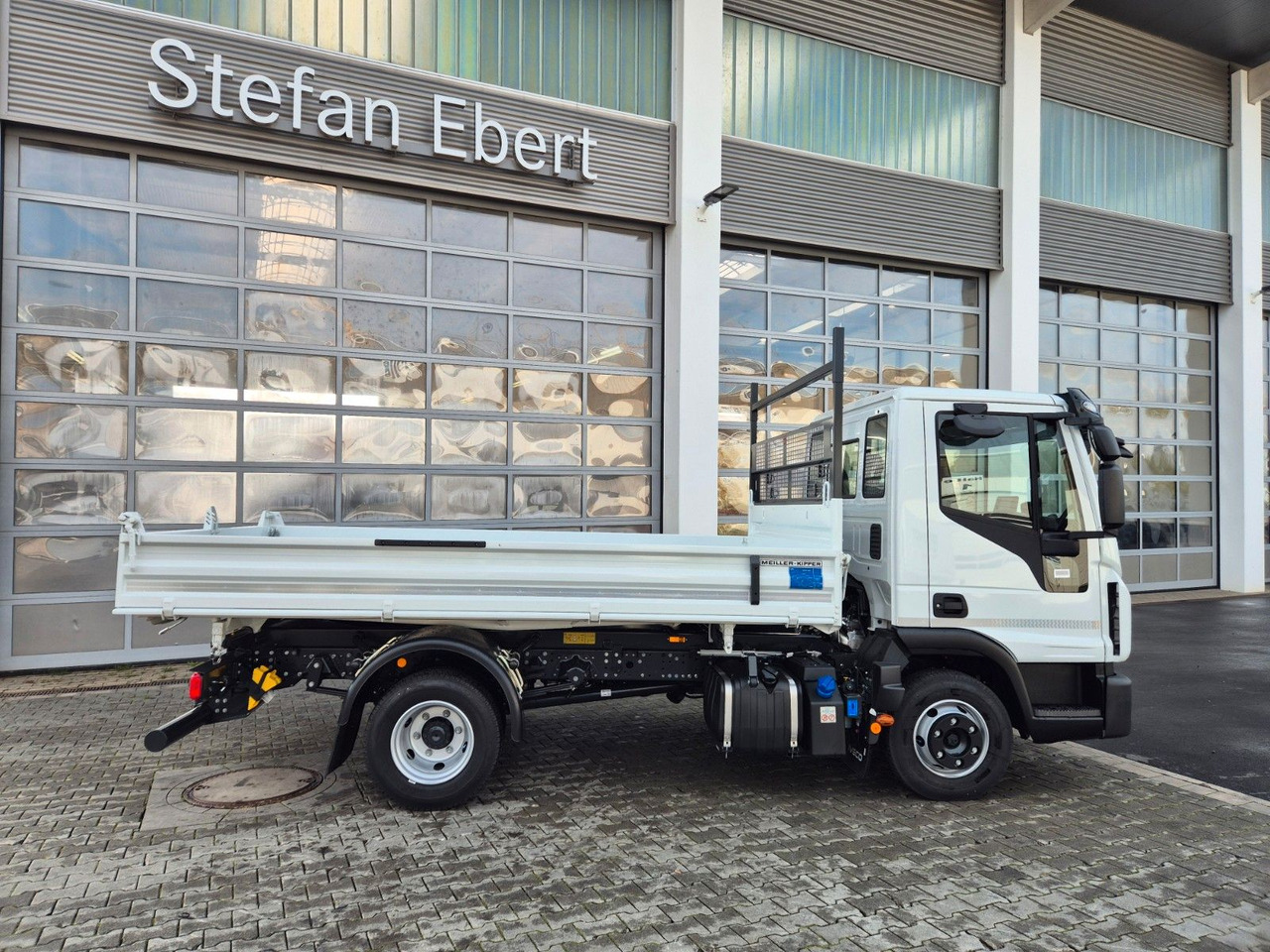 Tipper Iveco Eurocargo ML80E21 Meiller 2x AHK 3 Sitze Klima: picture 30 Tipper Iveco Eurocargo ML80E21 Meiller 2x AHK 3 Sitze Klima: picture 30