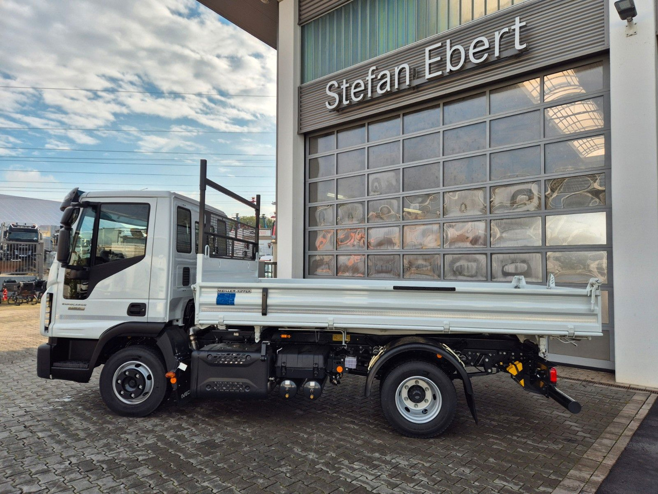 Tipper Iveco Eurocargo ML80E21 Meiller 2x AHK 3 Sitze Klima: picture 6 Tipper Iveco Eurocargo ML80E21 Meiller 2x AHK 3 Sitze Klima: picture 6