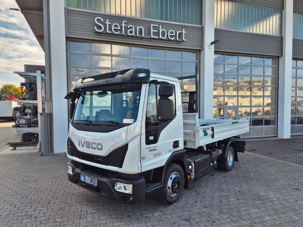 Iveco Eurocargo ML80E21 Meiller 2x AHK 3 Sitze Klima - Tipper van: picture 3 Iveco Eurocargo ML80E21 Meiller 2x AHK 3 Sitze Klima - Tipper van: picture 3