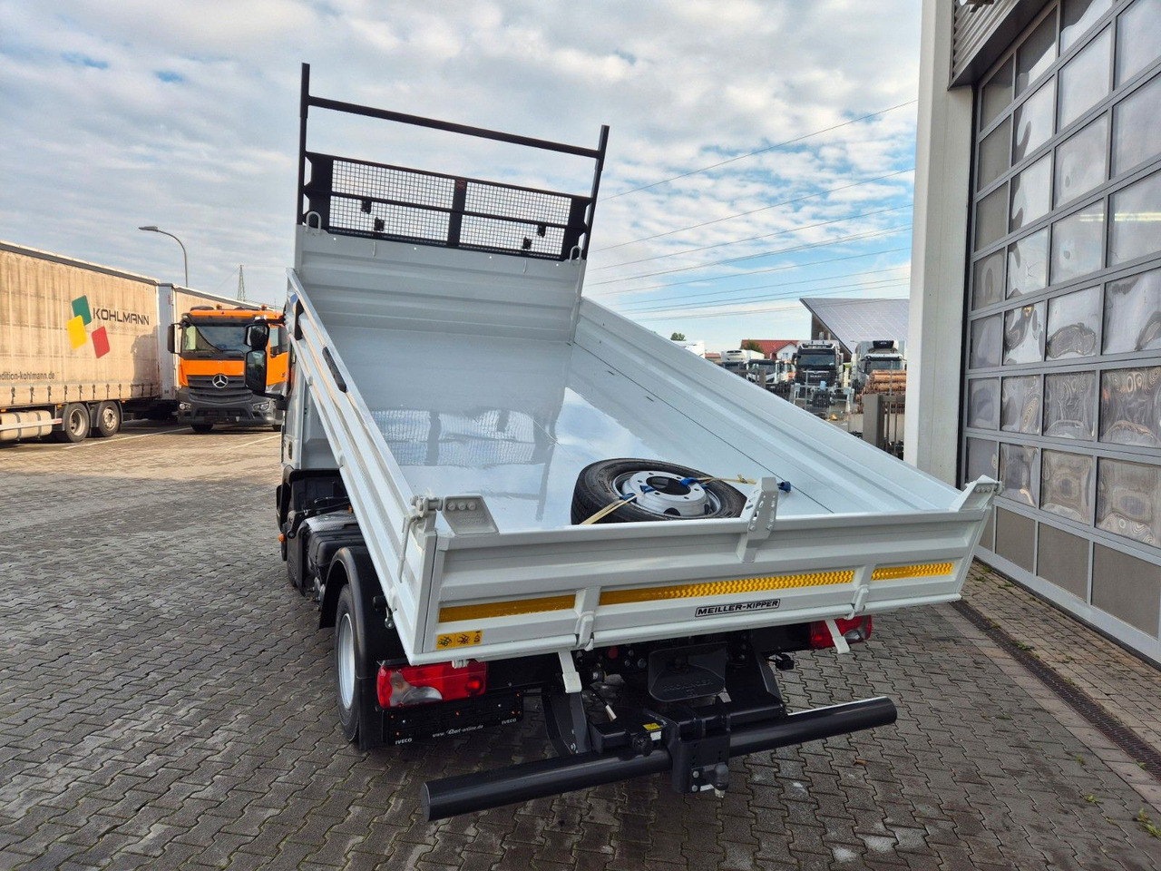 Tipper Iveco Eurocargo ML80E21 Meiller 2x AHK 3 Sitze Klima: picture 22 Tipper Iveco Eurocargo ML80E21 Meiller 2x AHK 3 Sitze Klima: picture 22