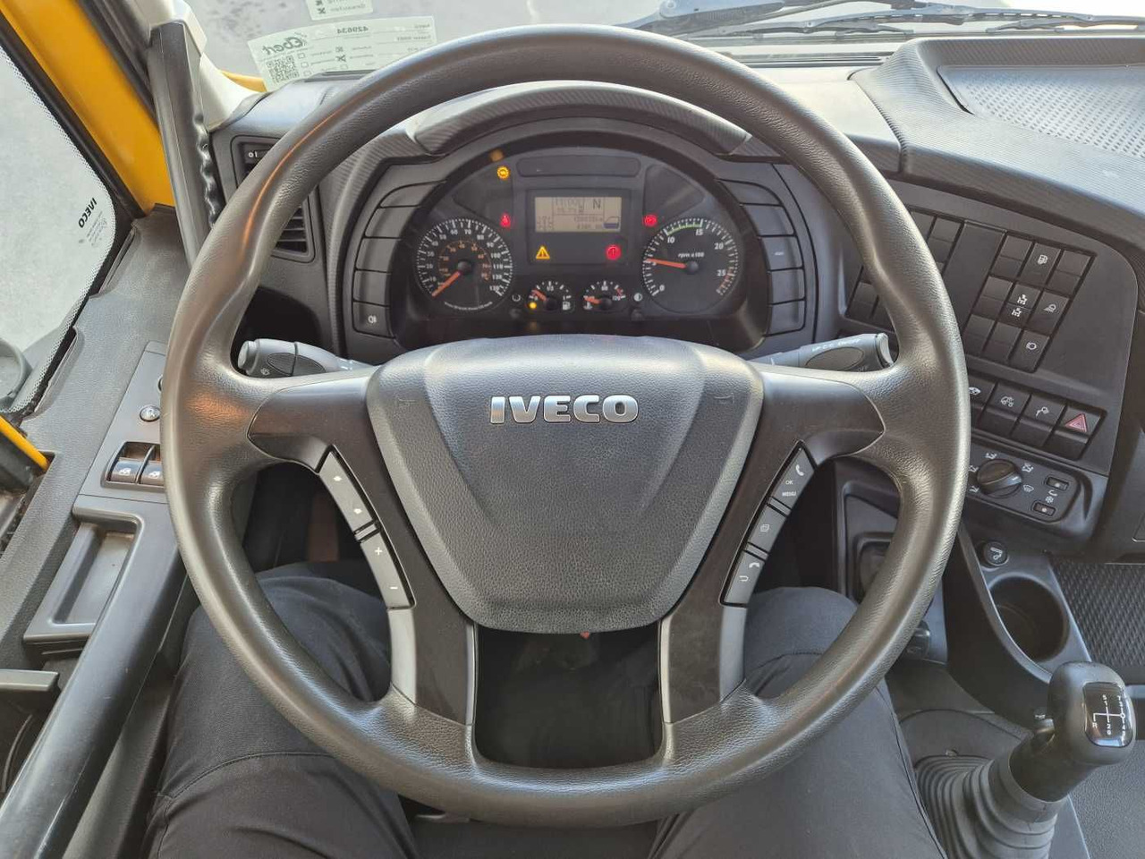 Tipper Iveco Trakker AD380T50 6x4 Kipper/SZM Wechselsystem: picture 14