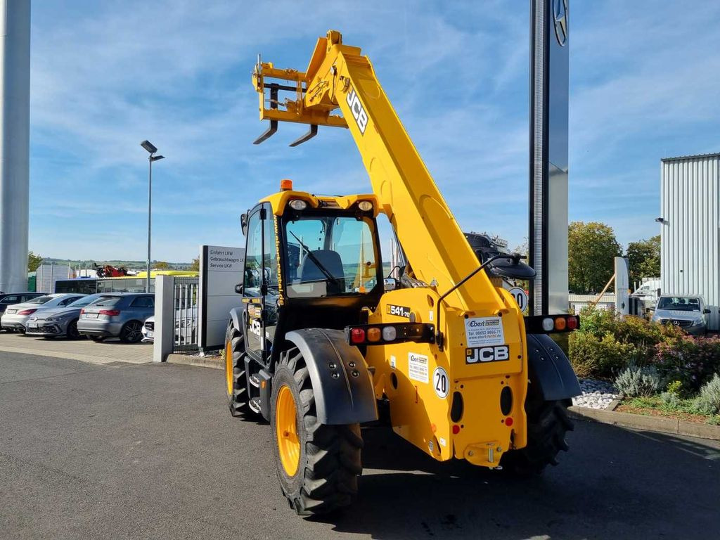 JCB 541-70 / nur 209h / 2022 / 4.100kg / 7m / 109PS - Telescopic handler: picture 4 JCB 541-70 / nur 209h / 2022 / 4.100kg / 7m / 109PS - Telescopic handler: picture 4