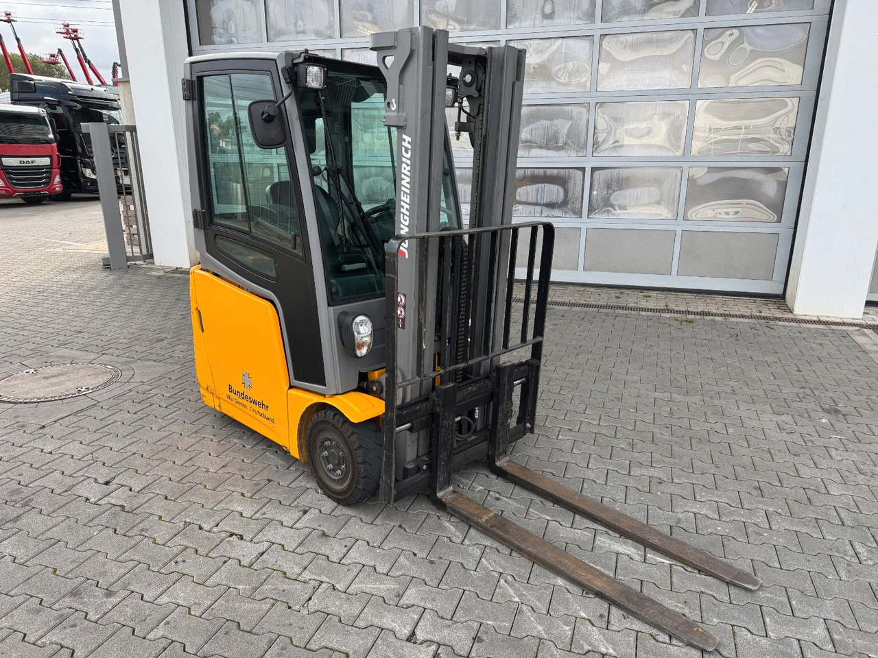Jungheinrich EFG 215 / Triplex: 4.25m! / SS / nur 716h! - Electric forklift: picture 3 Jungheinrich EFG 215 / Triplex: 4.25m! / SS / nur 716h! - Electric forklift: picture 3