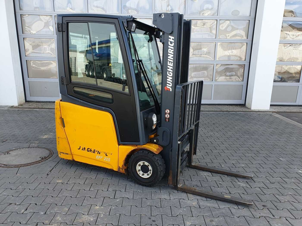 Jungheinrich EFG 215 / Triplex: 4.35m! / SS / nur 2.054h! - Electric forklift: picture 2 Jungheinrich EFG 215 / Triplex: 4.35m! / SS / nur 2.054h! - Electric forklift: picture 2