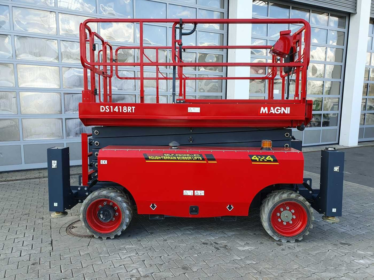 Magni DS1418RT / 2023 / 14,3m / nur 88h! - Truck mounted aerial platform: picture 2 Magni DS1418RT / 2023 / 14,3m / nur 88h! - Truck mounted aerial platform: picture 2