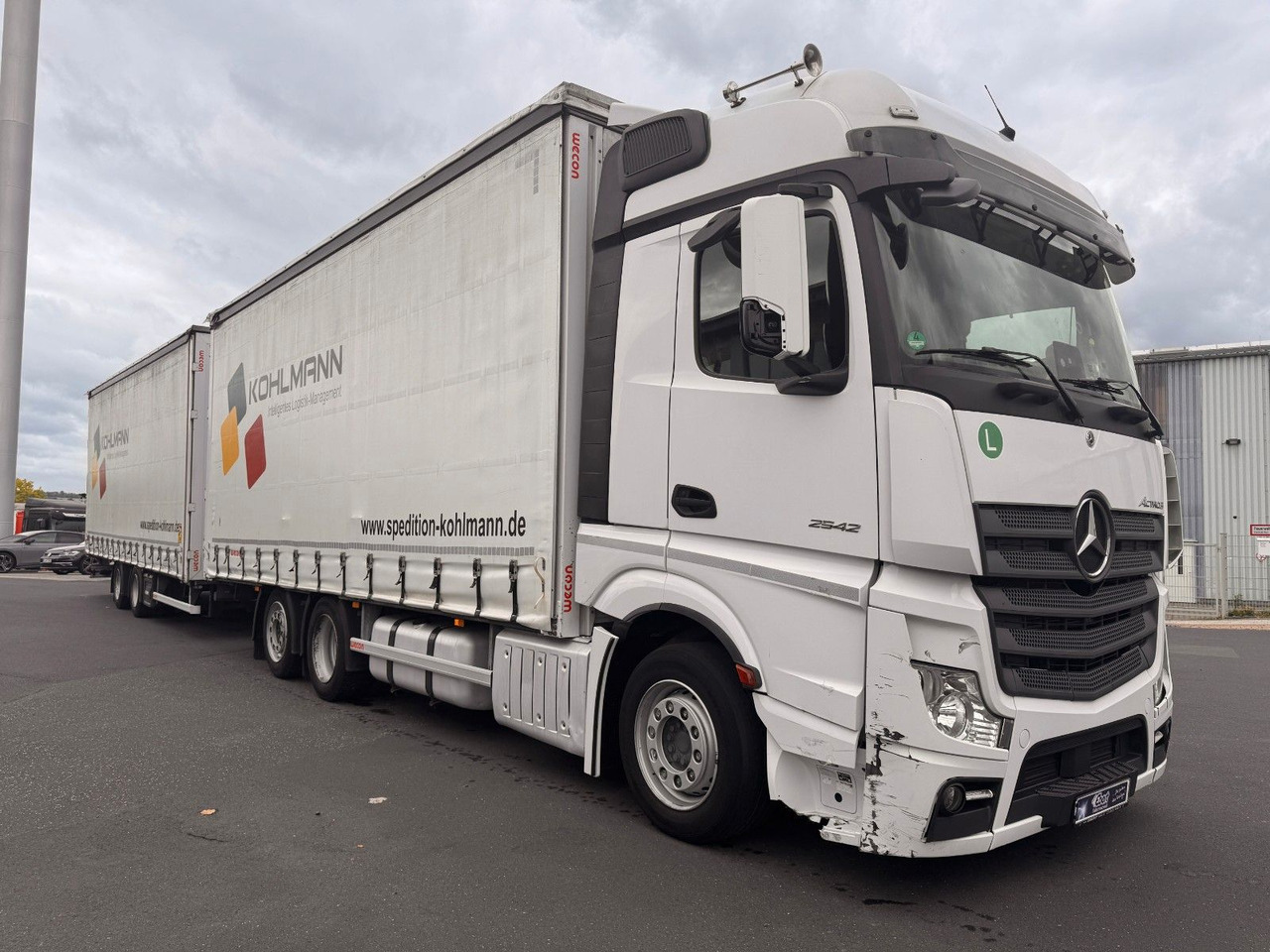 Mercedes-Benz Actros 2542 LnR 6x2 Retarder Standklima - Curtainsider truck: picture 3 Mercedes-Benz Actros 2542 LnR 6x2 Retarder Standklima - Curtainsider truck: picture 3