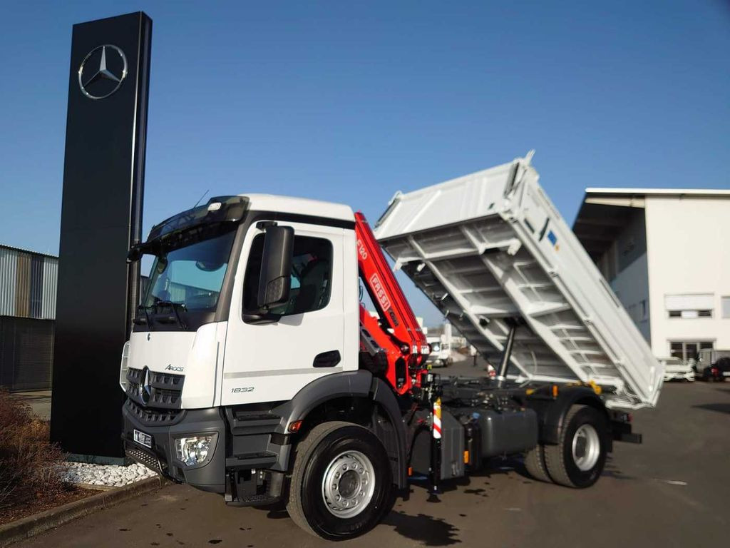 Mercedes-Benz Arocs 1832 KK 4x2 Kipper+Kran Fassi F120+Funk - Tipper, Crane truck: picture 1 Mercedes-Benz Arocs 1832 KK 4x2 Kipper+Kran Fassi F120+Funk - Tipper, Crane truck: picture 1