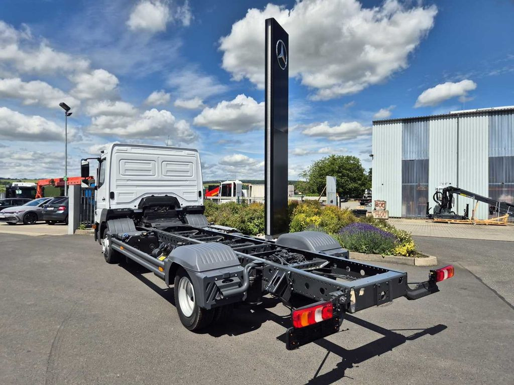 Mercedes-Benz Atego 818 L Fahrgestell, 6 Stück vorhanden - Cab chassis truck: picture 4 Mercedes-Benz Atego 818 L Fahrgestell, 6 Stück vorhanden - Cab chassis truck: picture 4