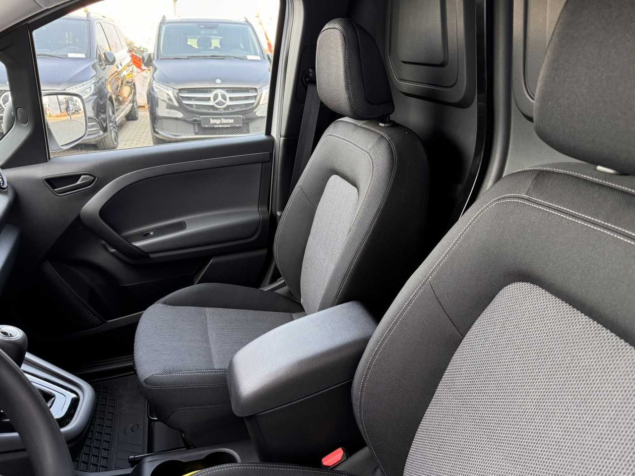Leasing of  Mercedes-Benz ECitan Kasten Klimaautom. Kamera SHZ MBUX AHK Mercedes-Benz ECitan Kasten Klimaautom. Kamera SHZ MBUX AHK: picture 10