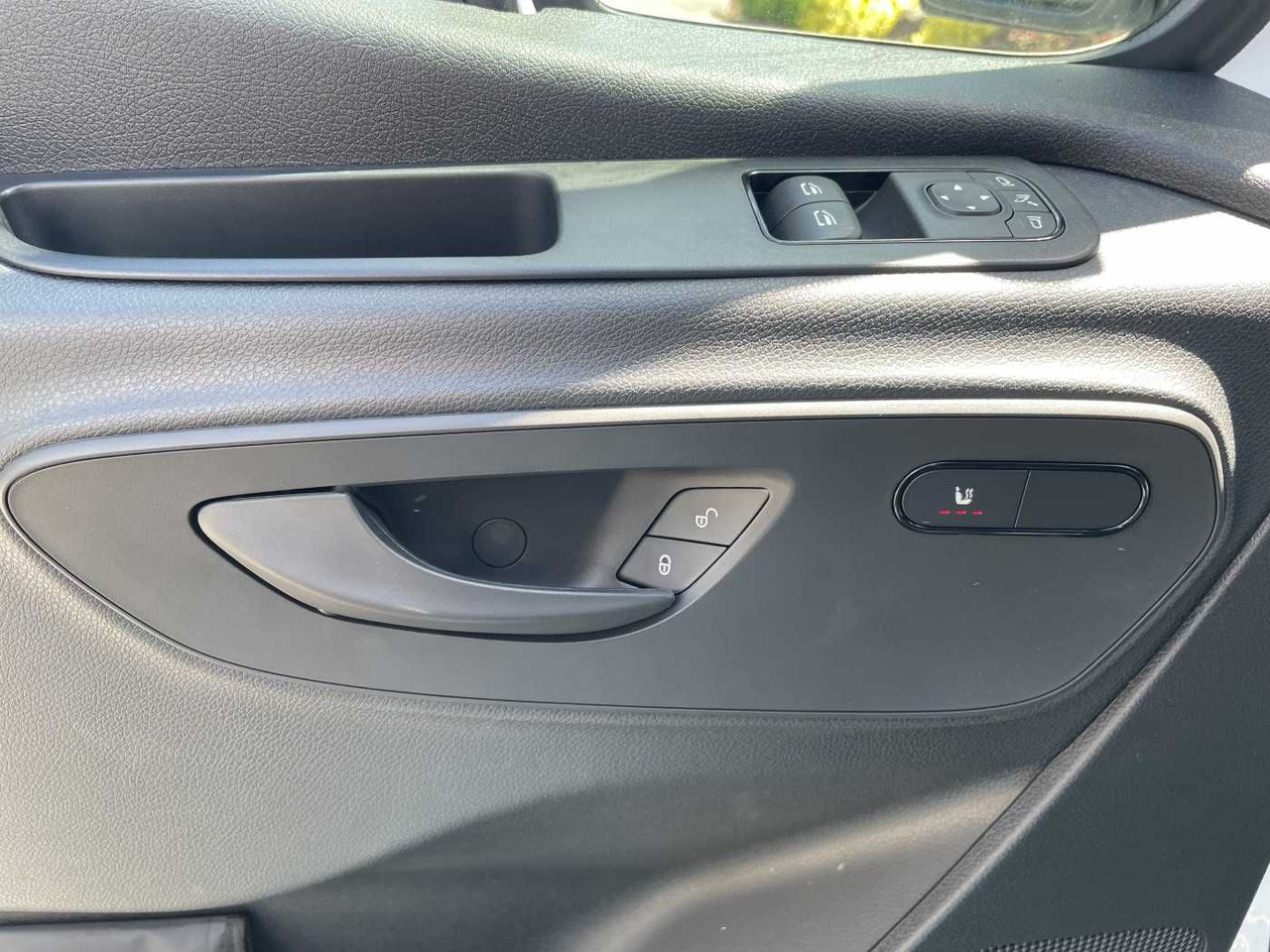 Refrigerated van Mercedes-Benz Sprinter 315 CDI Frischdienst Fahr-/Standkühlung: picture 8 Refrigerated van Mercedes-Benz Sprinter 315 CDI Frischdienst Fahr-/Standkühlung: picture 8